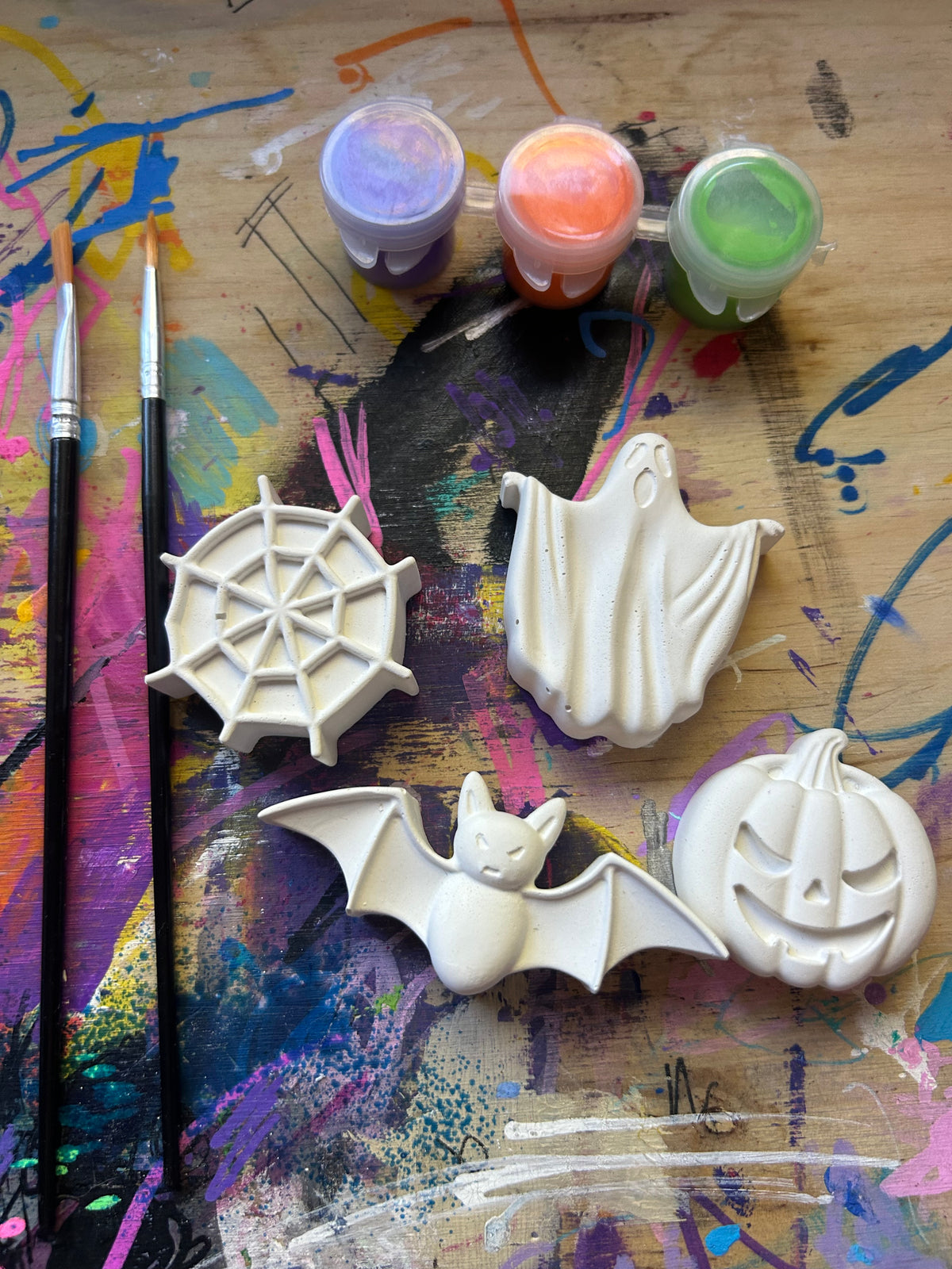 Halloween Paint Your Own Plaster Kit
