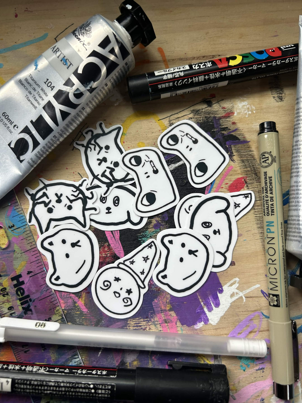 Distressed Dudes Sticker Flakes pack